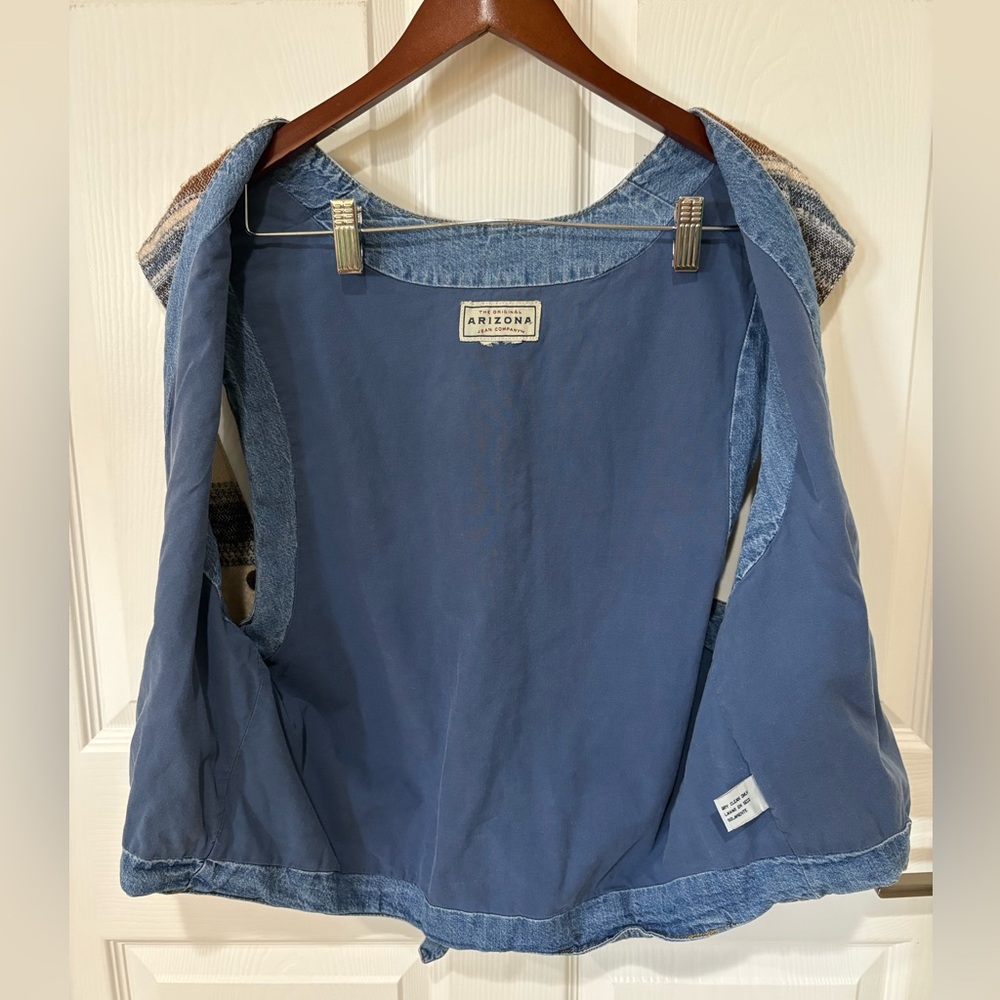 Vintage Arizona Jean Co Southwestern Knit Vest Denim Trim Boho Western Sz. XL - Picture 9 of 9